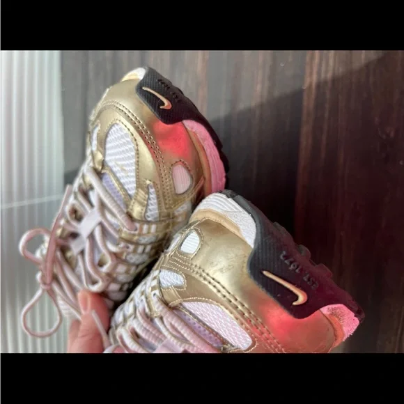Nike Women's gold Metallic p-6000 Running Sneakers - Picture 3 of 7